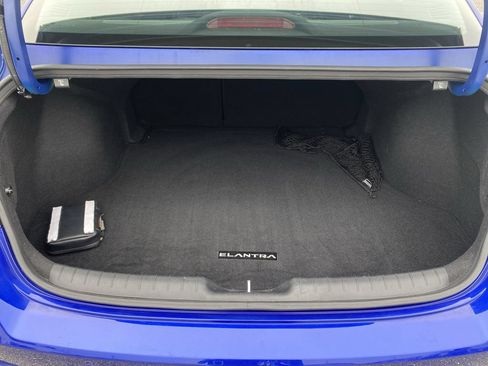 Used 2023 Hyundai Elantra Limited w/ Cargo Package FWD image 31