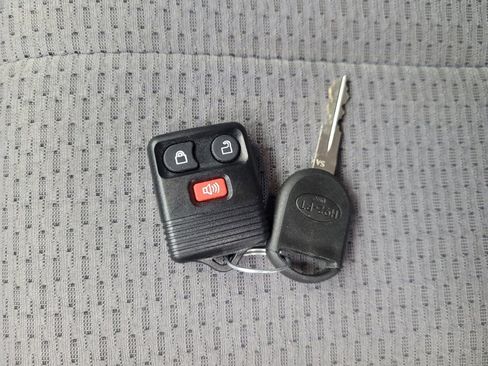 Used 2012 Ford F150 XLT w/ XLT Convenience Pkg image 32