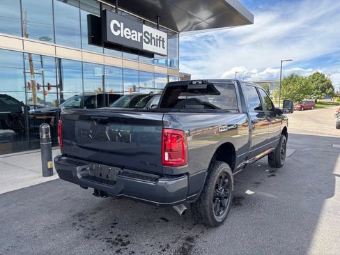 Used 2025 RAM 2500 Laramie w/ Night Edition AWD/4WD image 4