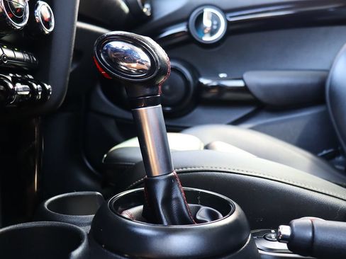 Used 2019 MINI Cooper S FWD image 48