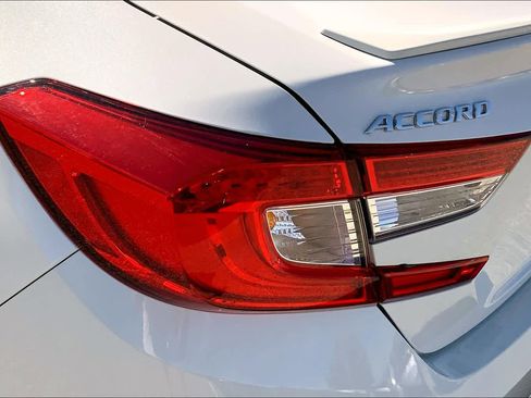 Used 2019 Honda Accord Sport image 27