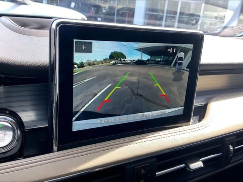 Used 2022 Lincoln Corsair Standard w/ Equipment Group 101A image 29