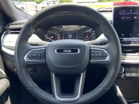 Used 2024 Jeep Compass Limited AWD/4WD image 15