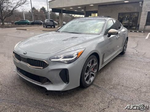 Used 2019 Kia Stinger GT1 image 1