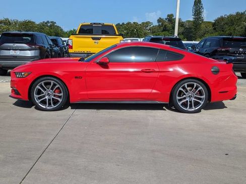 Used 2016 Ford Mustang GT w/ Black Accent Package RWD image 9