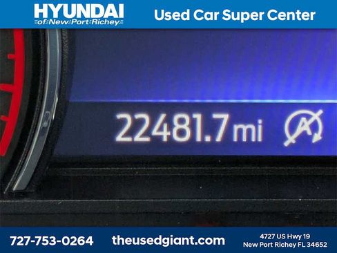 Used 2023 Ford Explorer XLT w/ Equipment Group 202A image 43