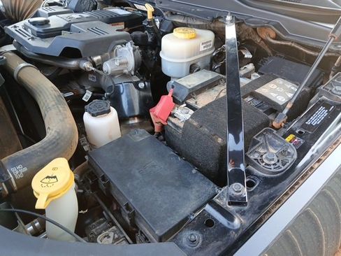 Used 2024 RAM 3500 Laramie w/ Bed Utility Group image 70