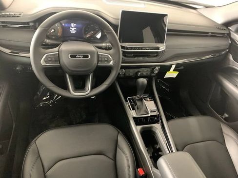 New 2026 Jeep Compass Limited AWD/4WD image 13
