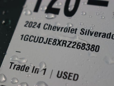 Used 2024 Chevrolet Silverado 1500 High Country w/ Midnight Edition AWD/4WD image 43