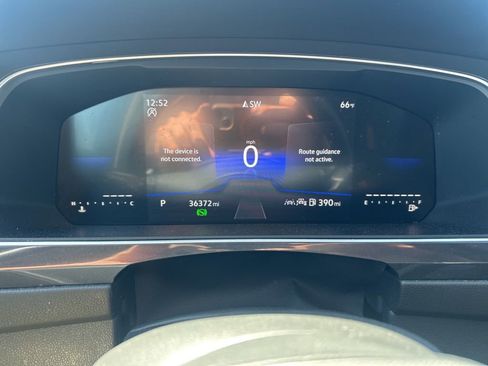 Used 2024 Volkswagen Tiguan Wolfsburg Edition image 14