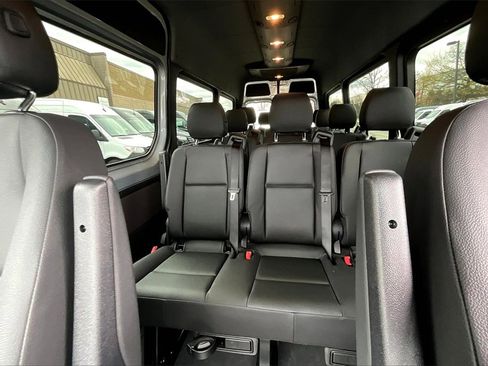 New 2025 Mercedes-Benz Sprinter 2500 image 9