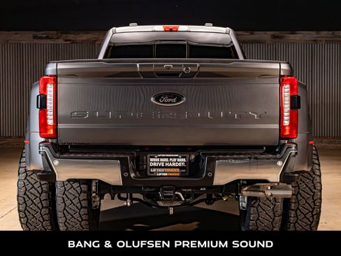 Used 2023 Ford F450 Lariat w/ Lariat Ultimate Package image 8