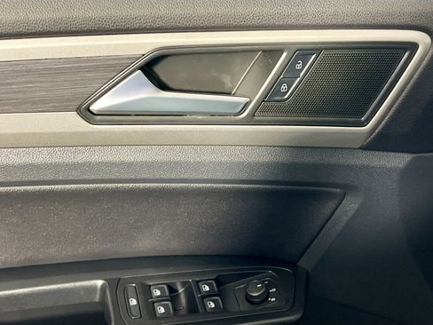 Used 2021 Volkswagen Atlas SEL image 16