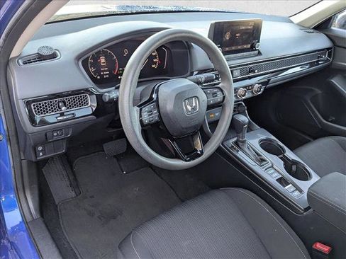 Used 2023 Honda Civic LX image 9
