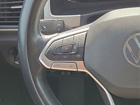 Used 2021 Volkswagen Atlas SEL Premium image 20