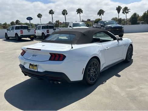 New 2026 Ford Mustang GT Premium w/ GT Performance Package RWD image 6