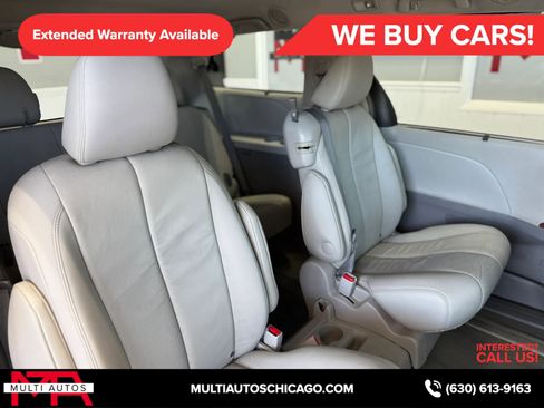 Used 2014 Toyota Sienna XLE FWD image 18