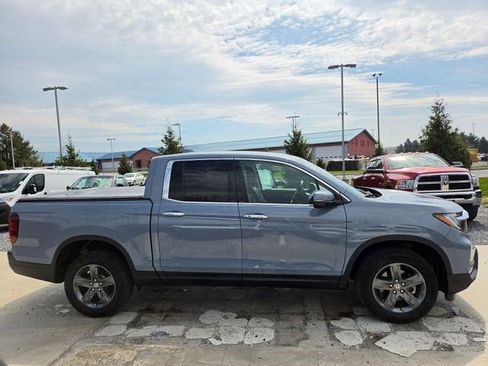 Used 2023 Honda Ridgeline RTL-E image 7