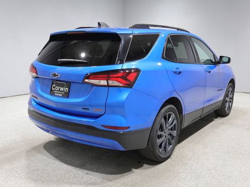 Used 2024 Chevrolet Equinox RS AWD/4WD image 2