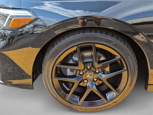 Certified 2025 Honda Civic Sport image 22