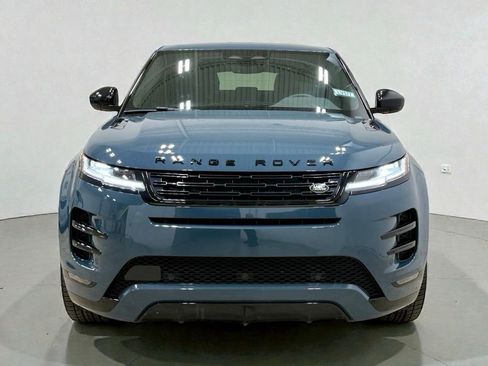 Used 2025 Land Rover Range Rover Evoque S image 3