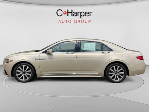 Used 2017 Lincoln Continental Premiere AWD/4WD image 6
