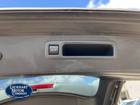 Used 2021 Toyota Highlander XSE image 24