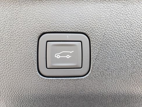 New 2025 Chevrolet Tahoe Premier image 12