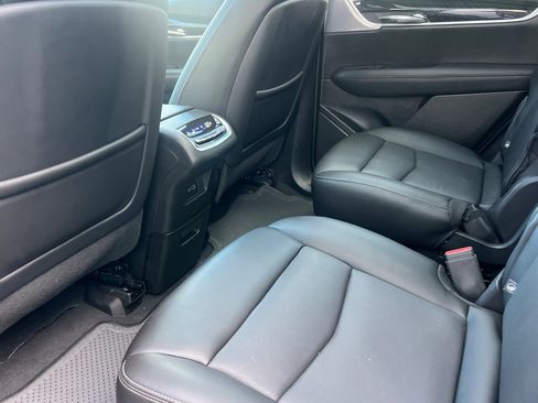 Certified 2025 Cadillac XT6 Premium Luxury image 13