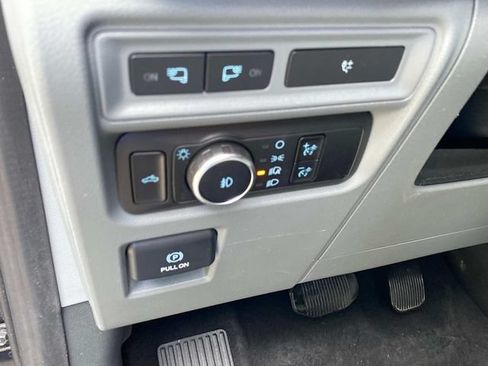 Used 2023 Ford F150 XLT w/ Trailer Tow Package AWD/4WD image 15