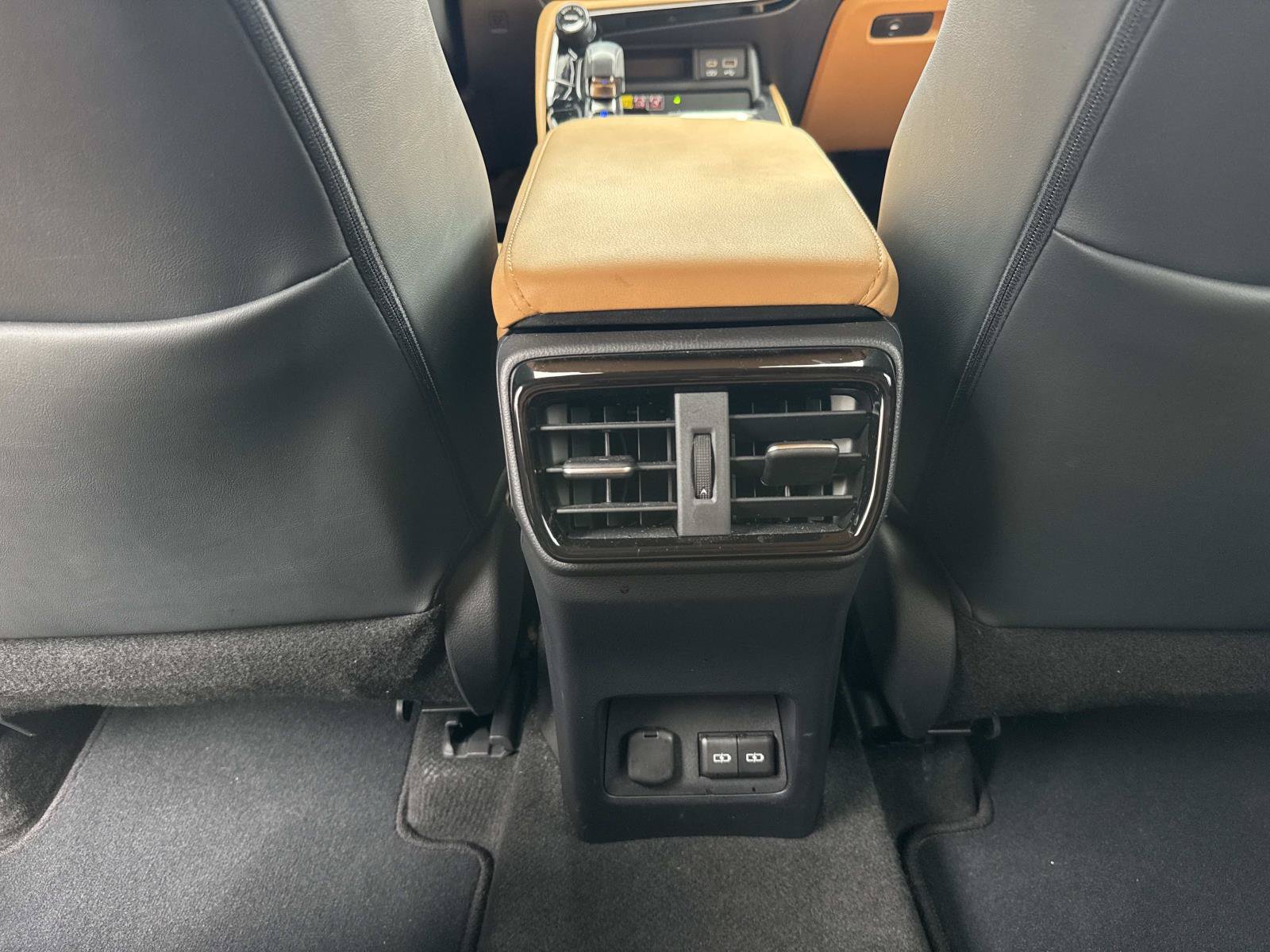 Used 2024 Lexus NX 250 FWD image 17