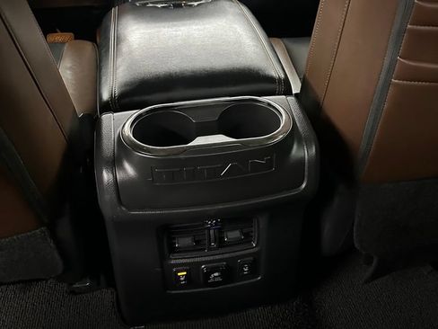 Used 2018 Nissan Titan Platinum Reserve w/ Platinum Utility Package AWD/4WD image 20
