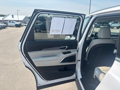 Used 2021 Kia Telluride EX AWD/4WD image 14