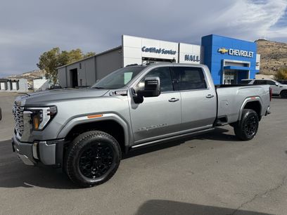 New 2026 GMC Sierra 3500 Denali w/ Denali Reserve Package