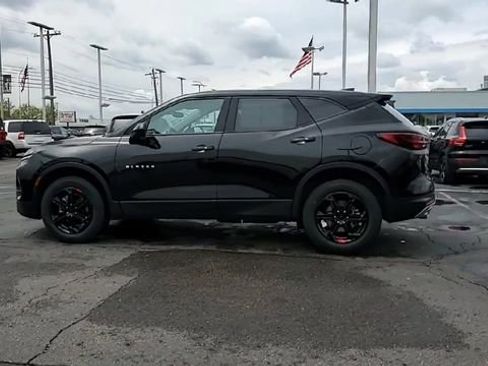 Certified 2025 Chevrolet Blazer LT AWD/4WD image 6
