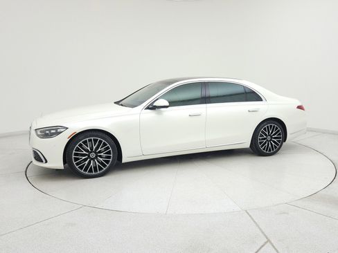 Used 2022 Mercedes-Benz S 500 S 500 image 13