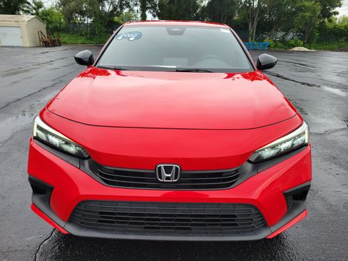 Used 2022 Honda Civic Sport image 2