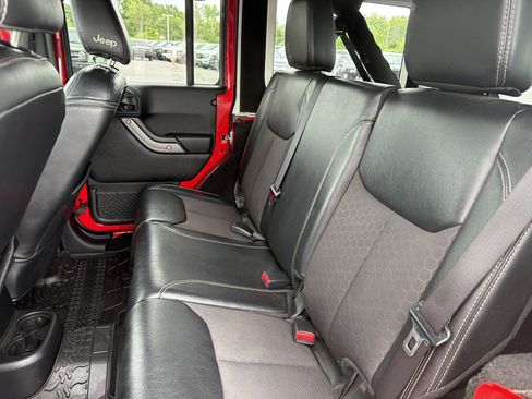 Used 2017 Jeep Wrangler Unlimited Sport AWD/4WD image 13