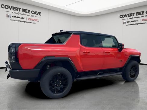 New 2025 GMC Hummer EV 2X w/ LPO, Dark Essentials Package image 20