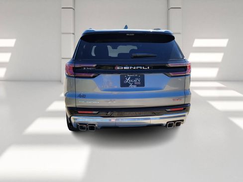 New 2026 GMC Acadia Denali w/ Super Cruise Package image 6