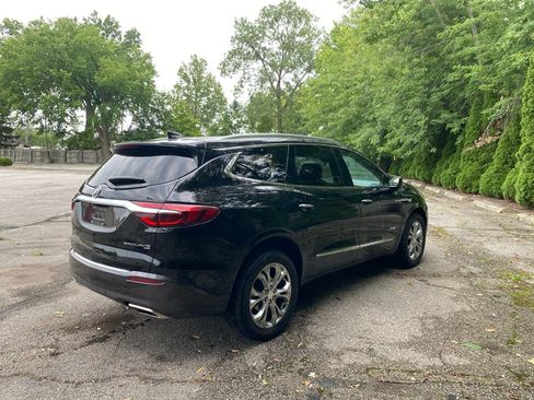 Used 2019 Buick Enclave Avenir w/ Avenir Technology Package AWD/4WD image 5