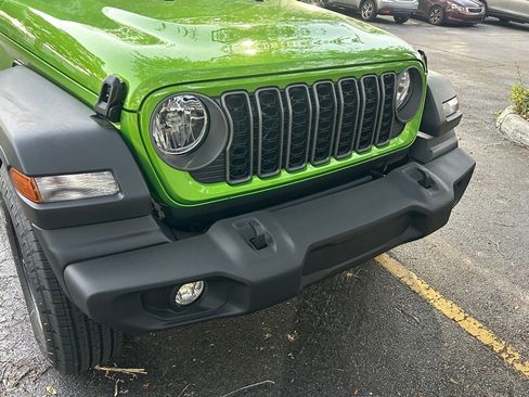 New 2026 Jeep Wrangler Sport image 18