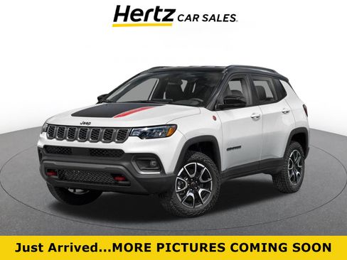 Used 2025 Jeep Compass Trailhawk AWD/4WD image 1