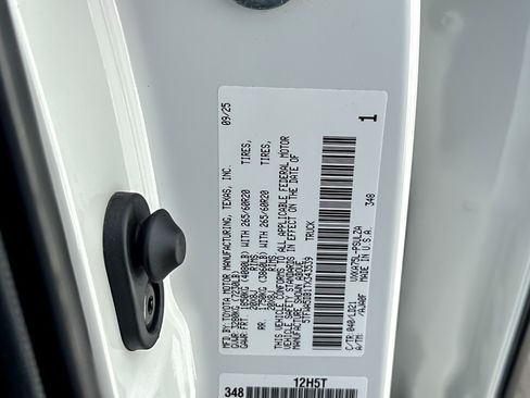 Certified 2026 Toyota Tundra Limited AWD/4WD image 26