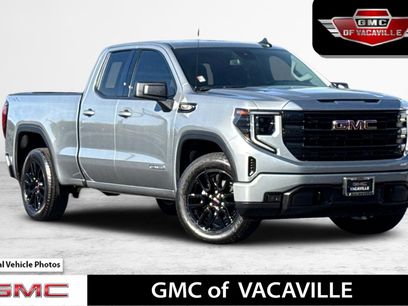 Used 2025 GMC Sierra 1500 Elevation w/ Preferred Package