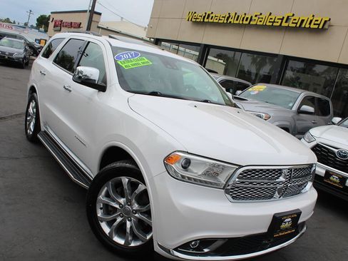 Used 2017 Dodge Durango Citadel w/ Premium Entertainment Group AWD/4WD image 37