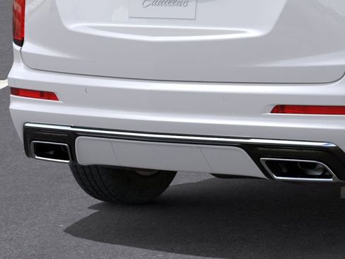 Used 2025 Cadillac XT6 Luxury FWD image 14