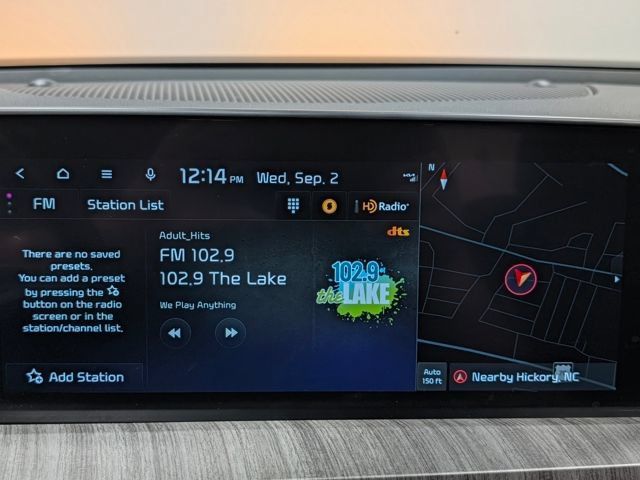 Used 2024 Kia Telluride EX w/ EX Captain's Chair Package FWD image 21