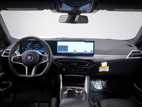 Used 2025 BMW 430i Coupe w/ M Sport Package image 10