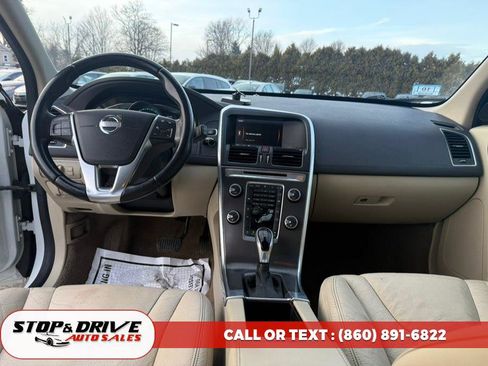 Used 2014 Volvo XC60 3.2 image 16